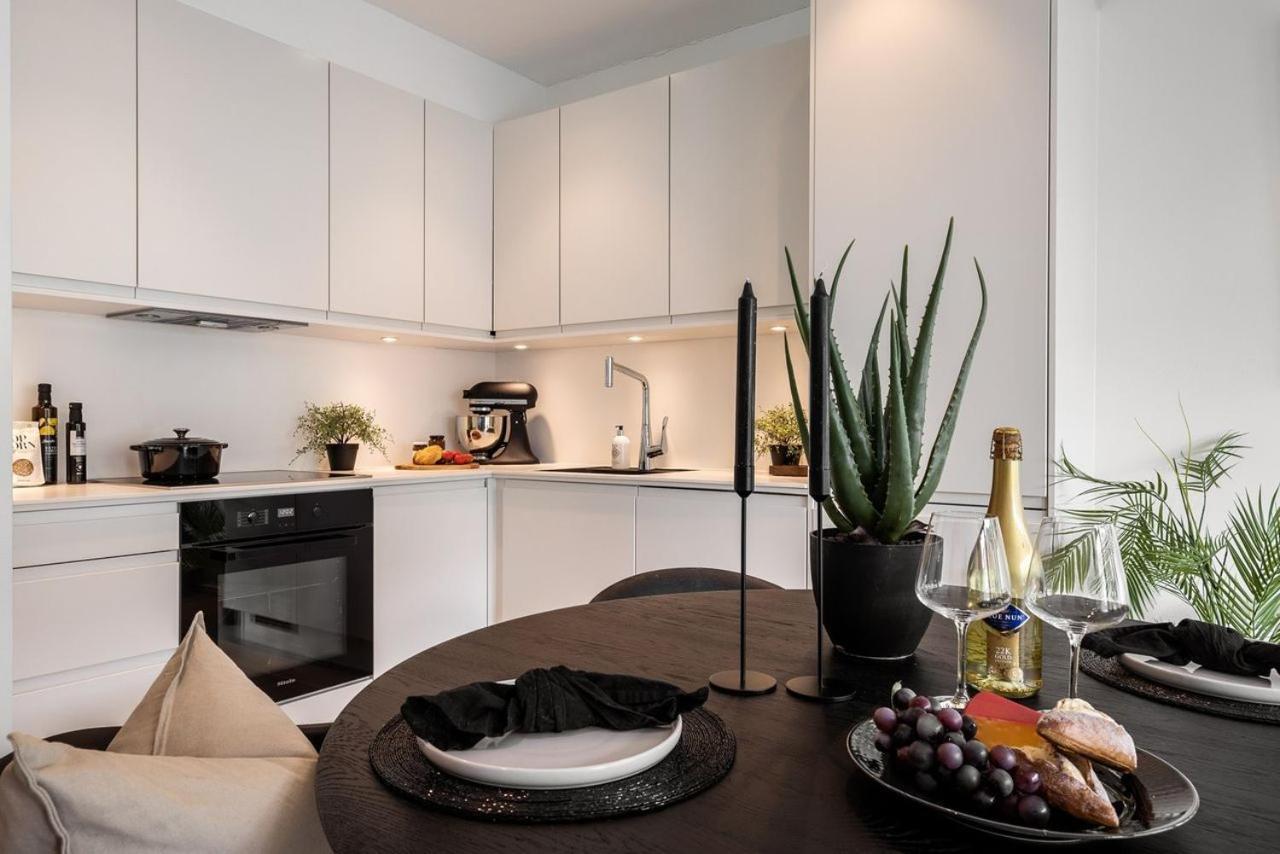 New Penthouse Apartment With Sea View In Bergen Centrum Luaran gambar