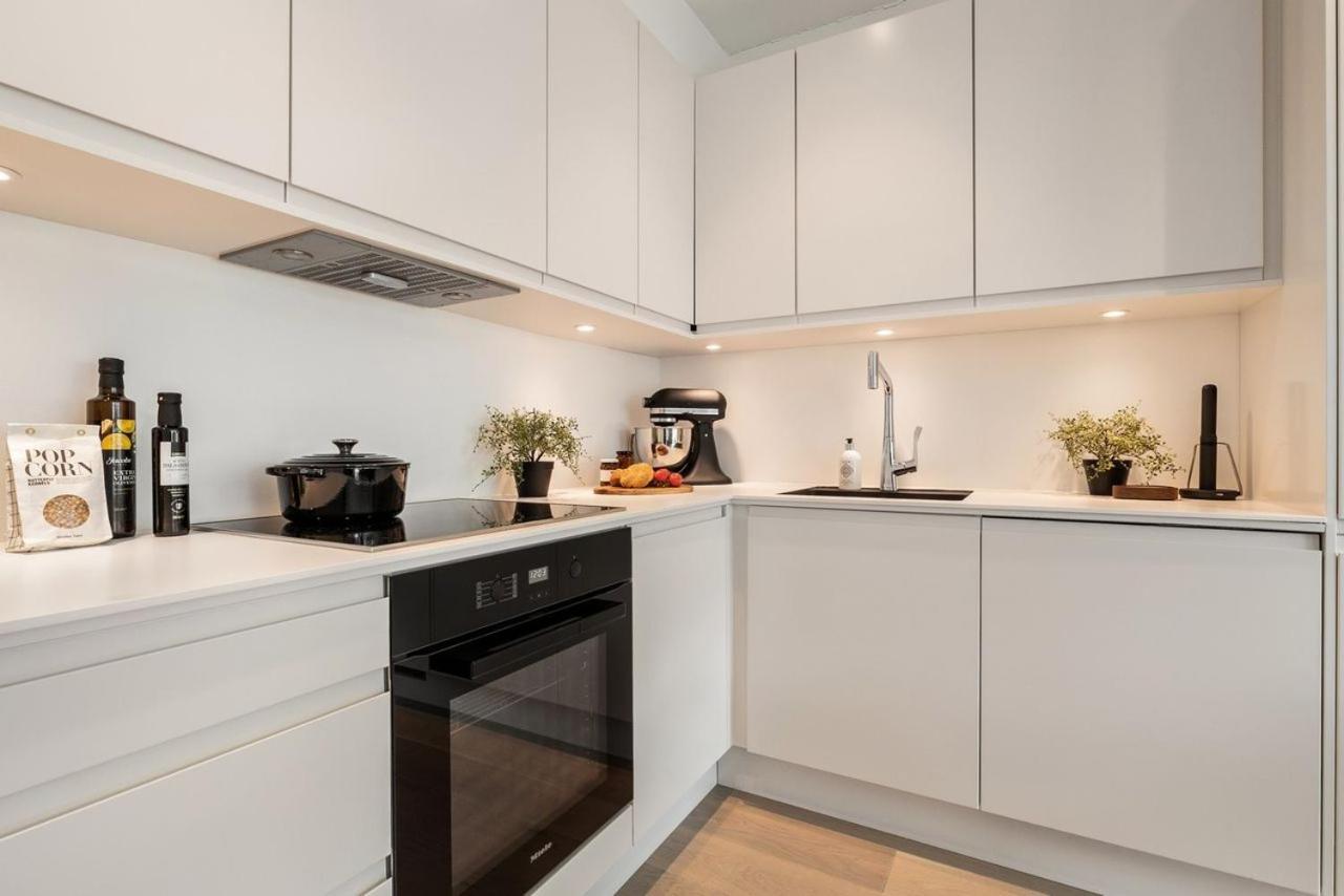 New Penthouse Apartment With Sea View In Bergen Centrum Luaran gambar